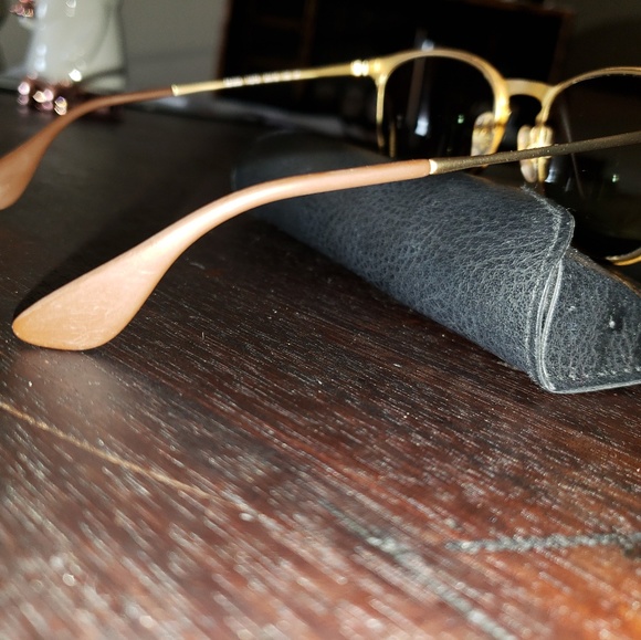 Ray Ban Sunglasses - Picture 5 of 8